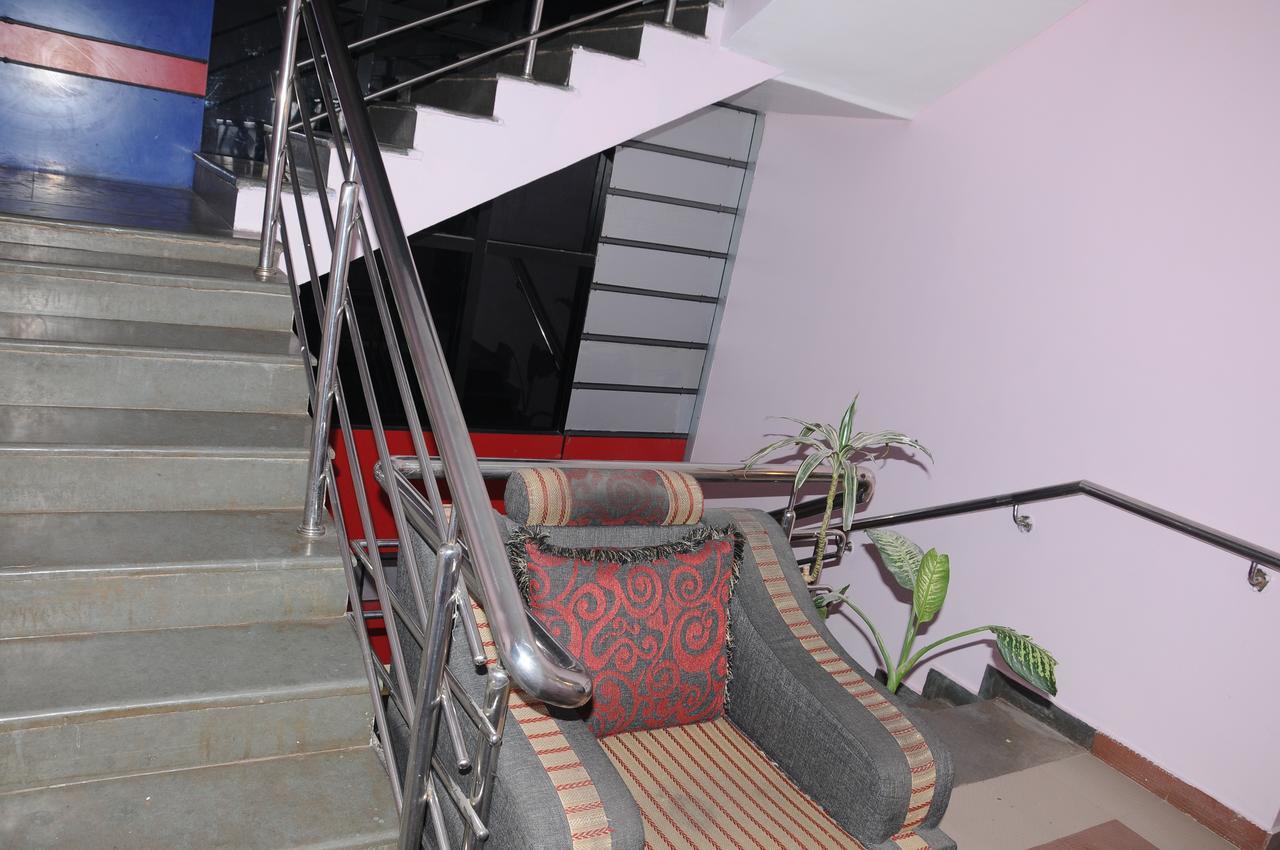 Hotel Housefinch Residency Dod Jala Экстерьер фото